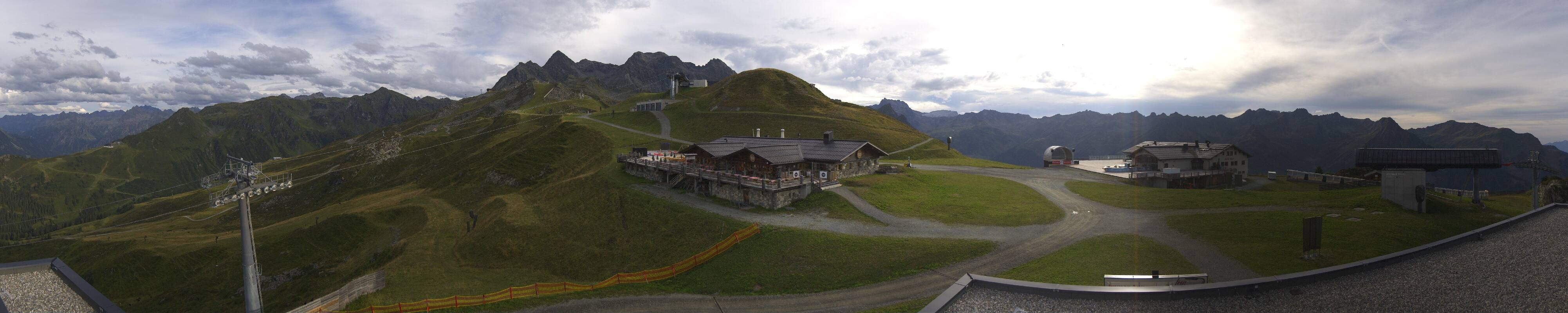 Archived image Webcam View of Valisera mountain towards Nova Stoba