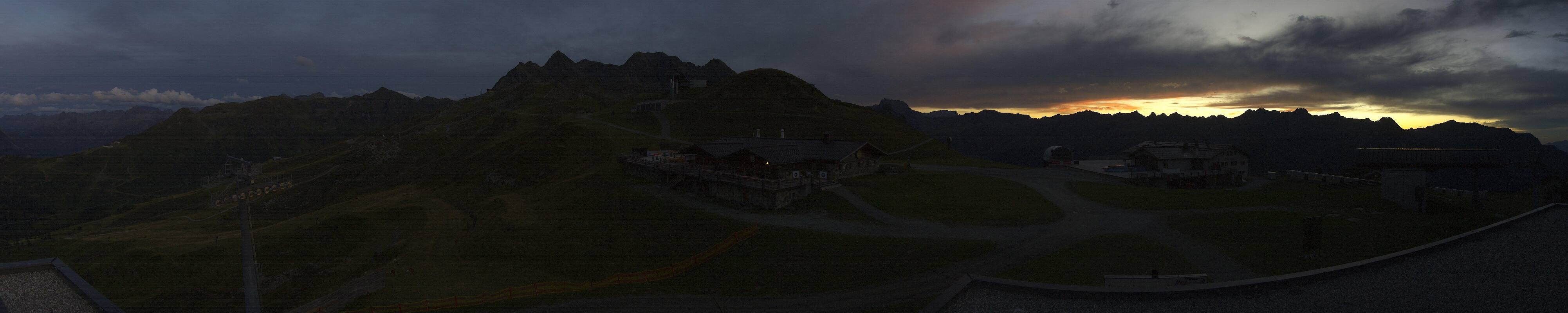 Archived image Webcam View of Valisera mountain towards Nova Stoba