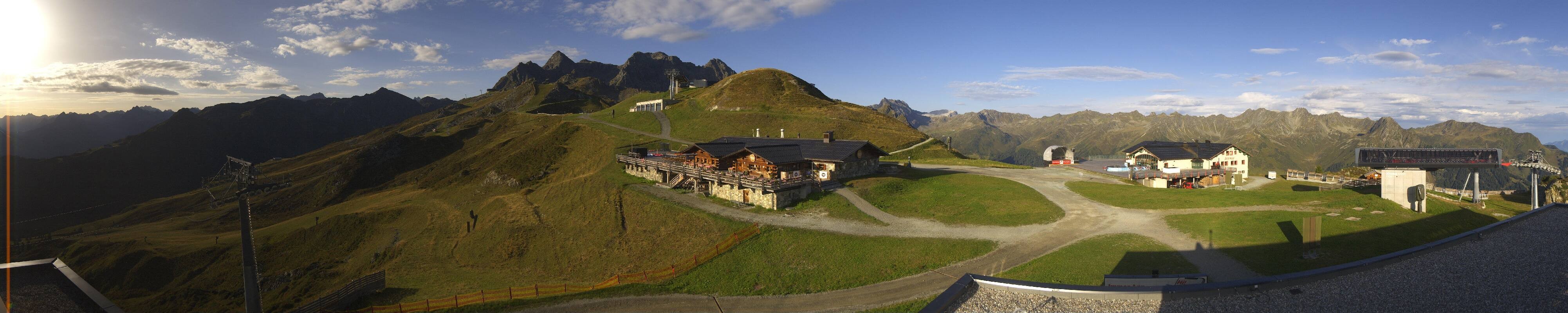 Archiv Foto Webcam Valisera Berg Sicht auf Nova Stoba