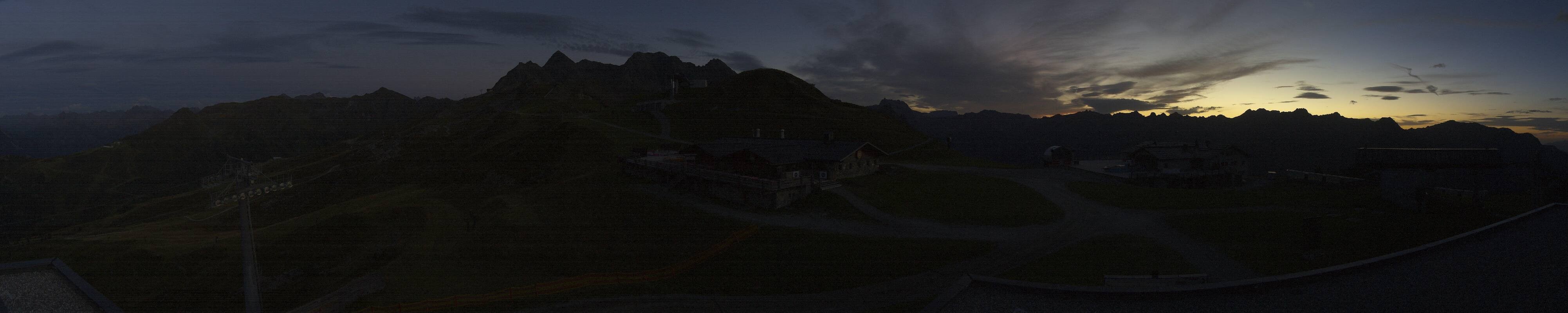 Archiv Foto Webcam Valisera Berg Sicht auf Nova Stoba