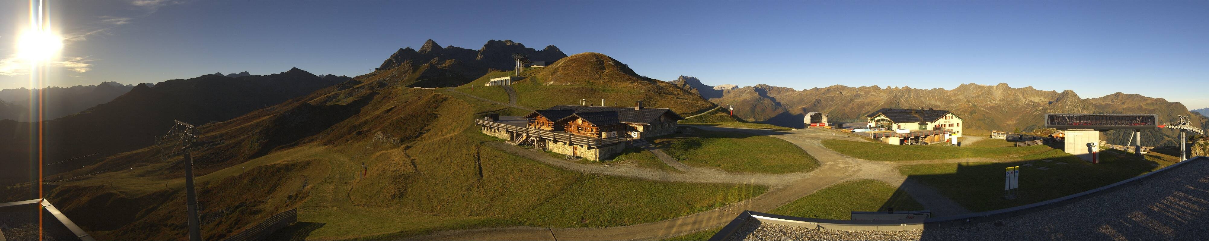 Archiv Foto Webcam Valisera Berg Sicht auf Nova Stoba