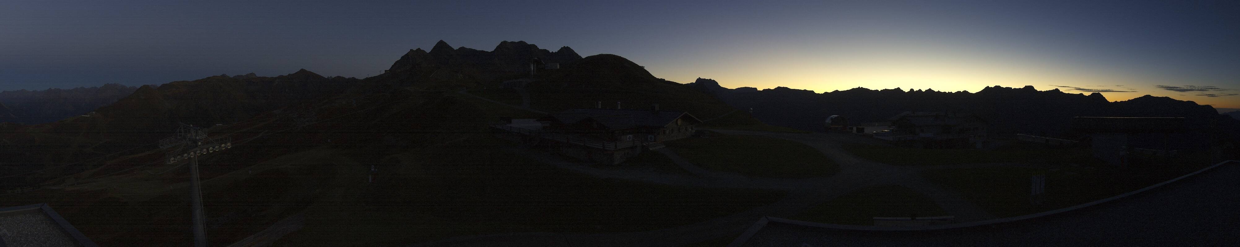 Archiv Foto Webcam Valisera Berg Sicht auf Nova Stoba