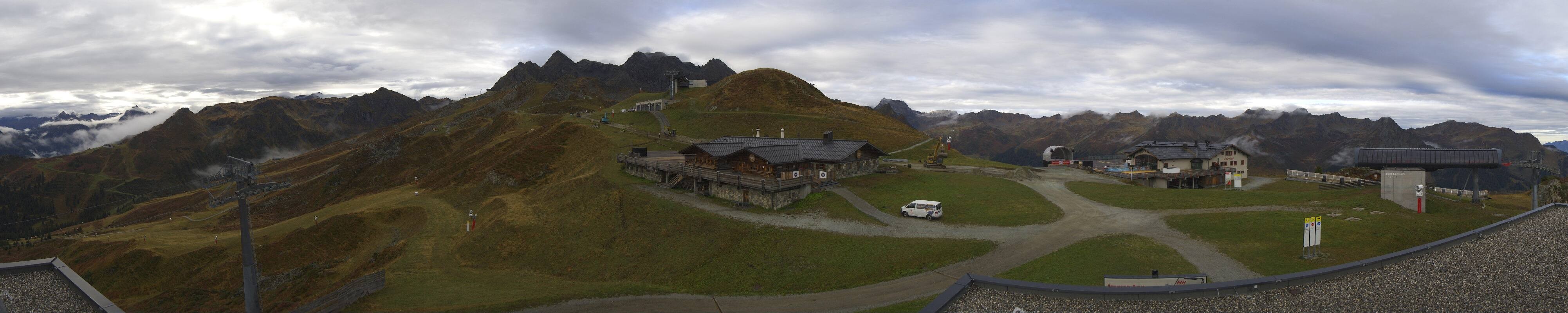 Archiv Foto Webcam Valisera Berg Sicht auf Nova Stoba