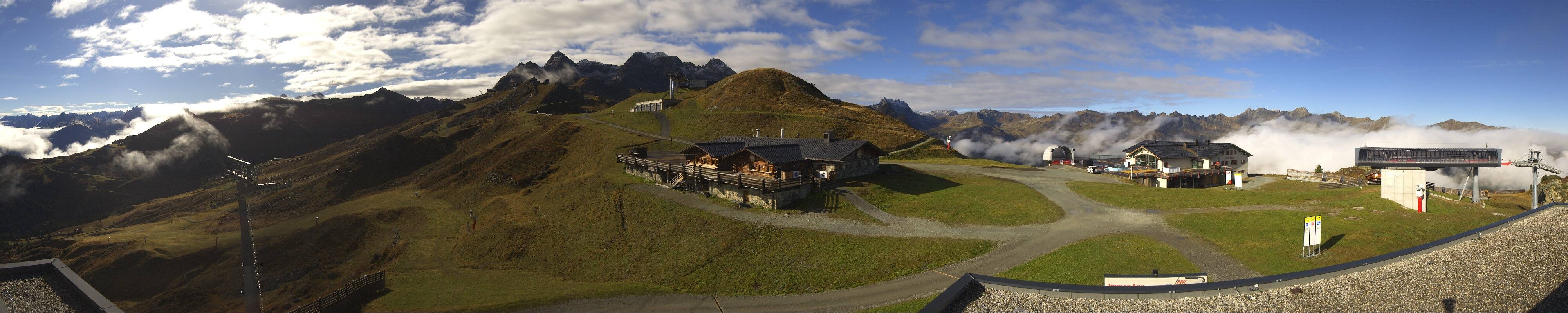 Archived image Webcam View of Valisera mountain towards Nova Stoba