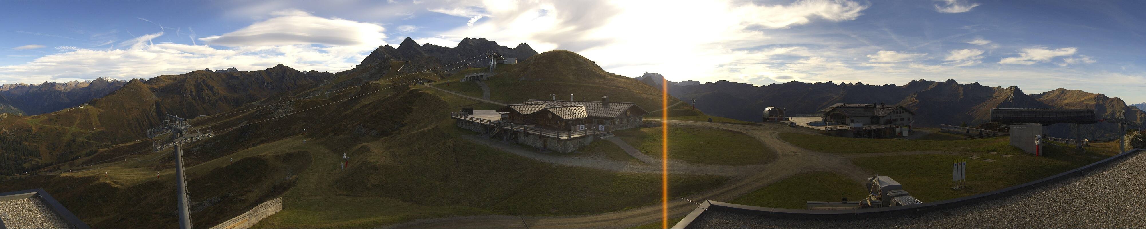 Archiv Foto Webcam Valisera Berg Sicht auf Nova Stoba
