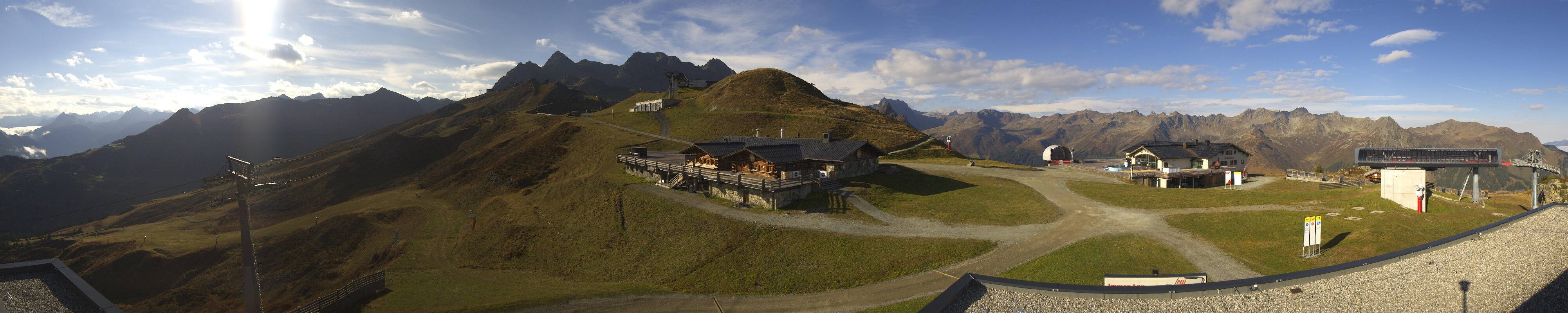 Archiv Foto Webcam Valisera Berg Sicht auf Nova Stoba