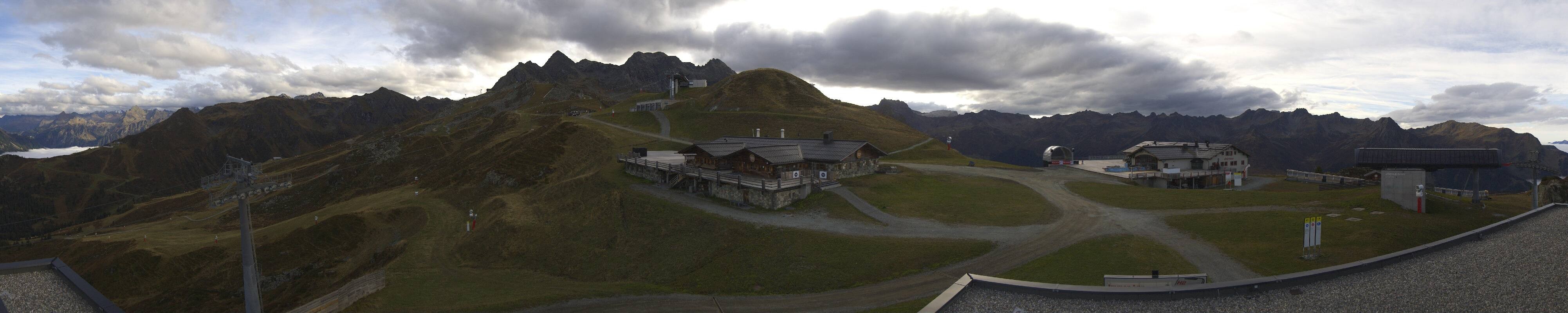 Archiv Foto Webcam Valisera Berg Sicht auf Nova Stoba