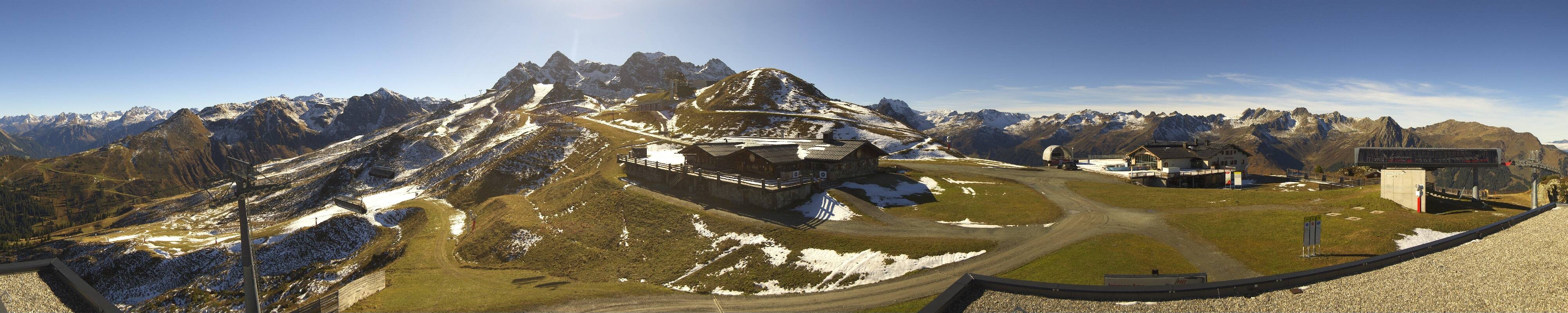 Archiv Foto Webcam Valisera Berg Sicht auf Nova Stoba