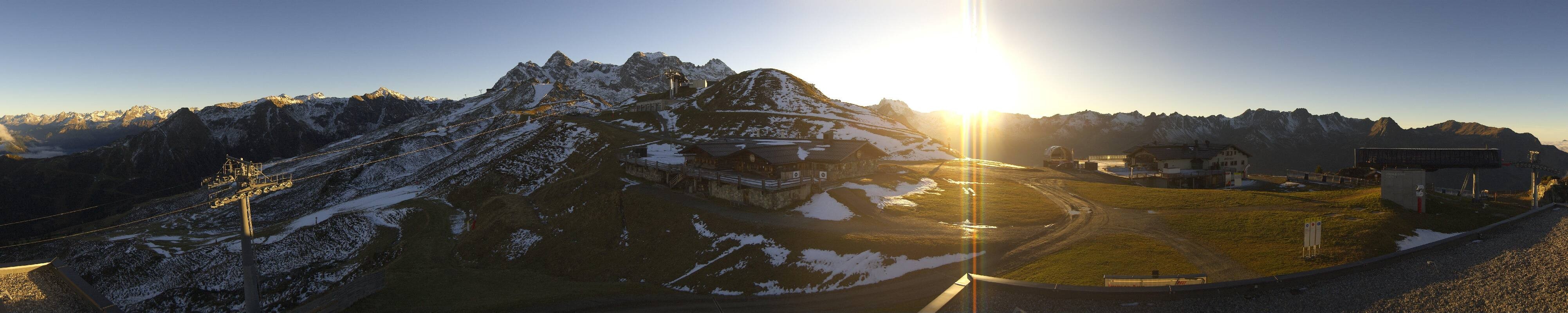 Archiv Foto Webcam Valisera Berg Sicht auf Nova Stoba