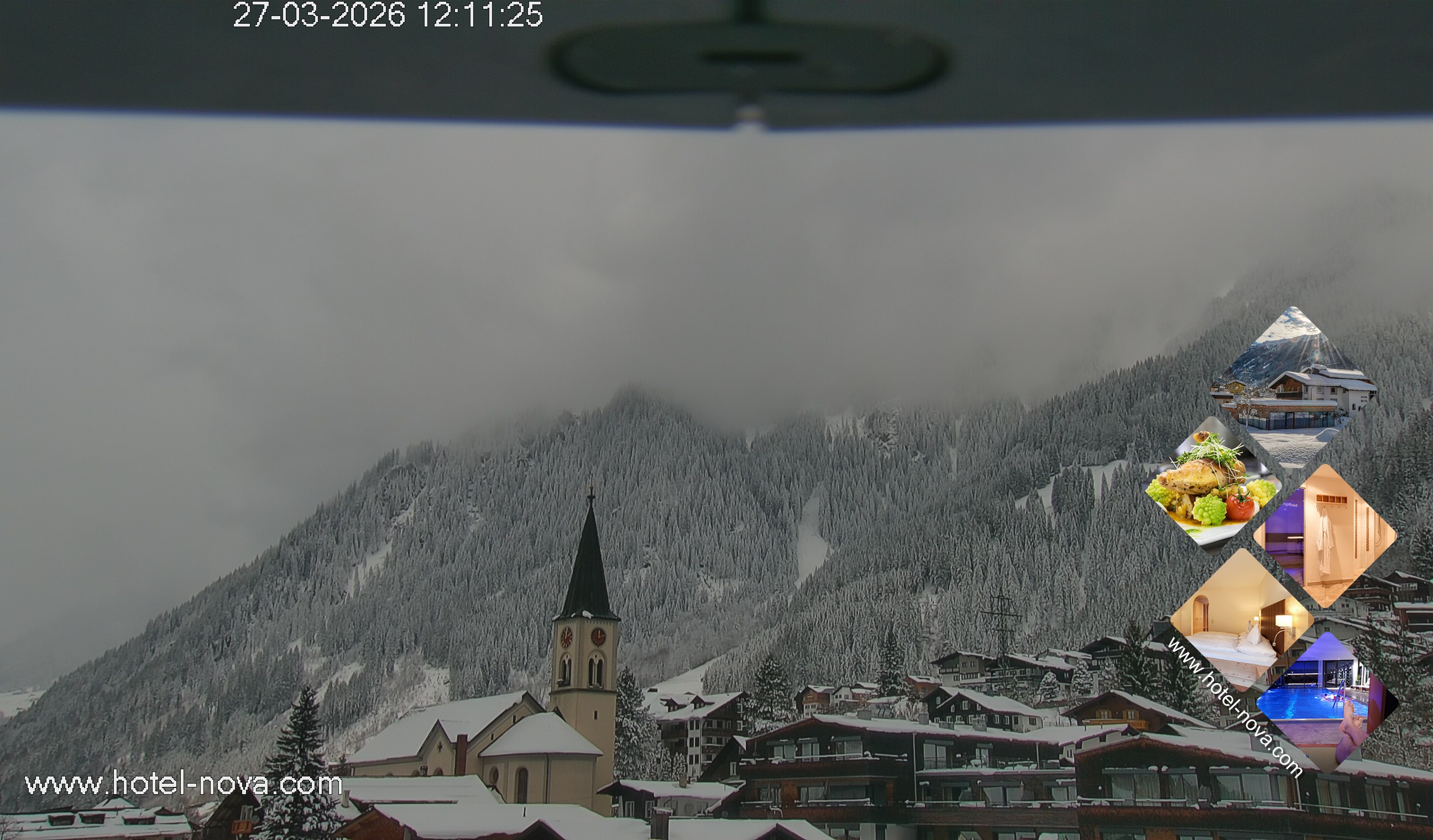 Archiv Foto Webcam Gaschurn Ortszentrum