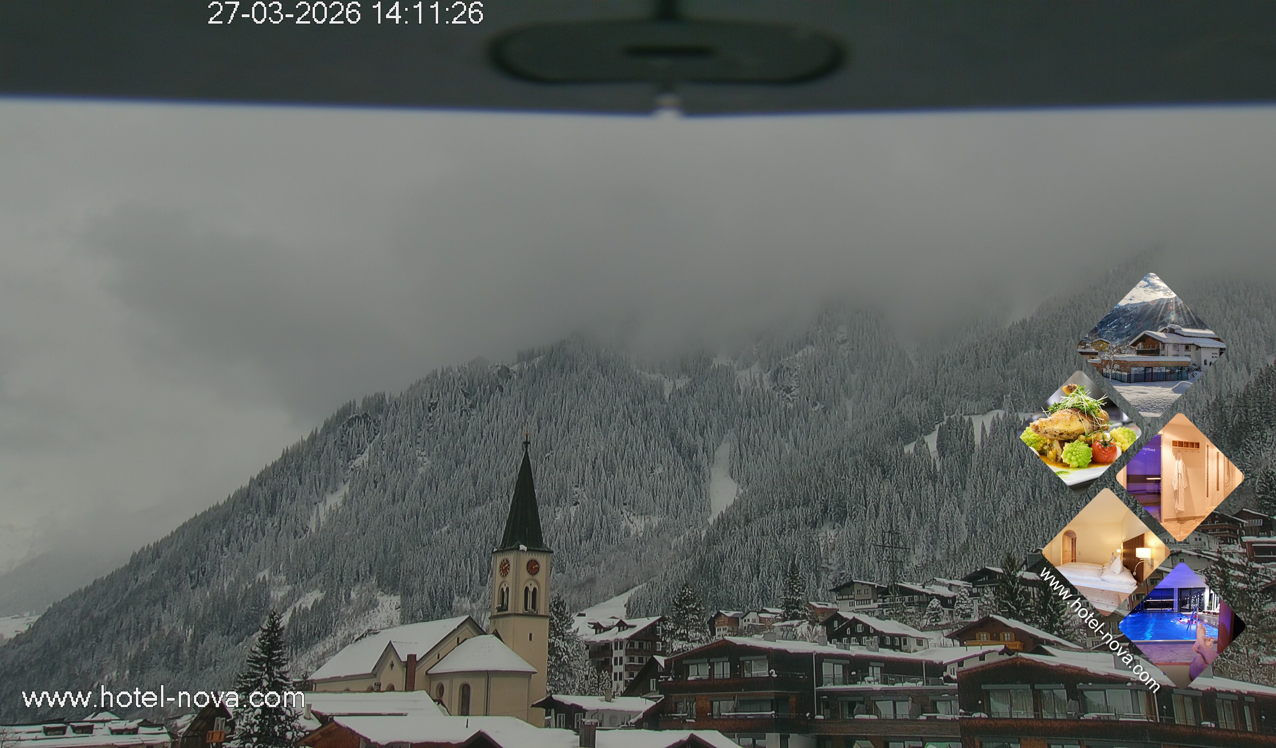 Archiv Foto Webcam Gaschurn Ortszentrum