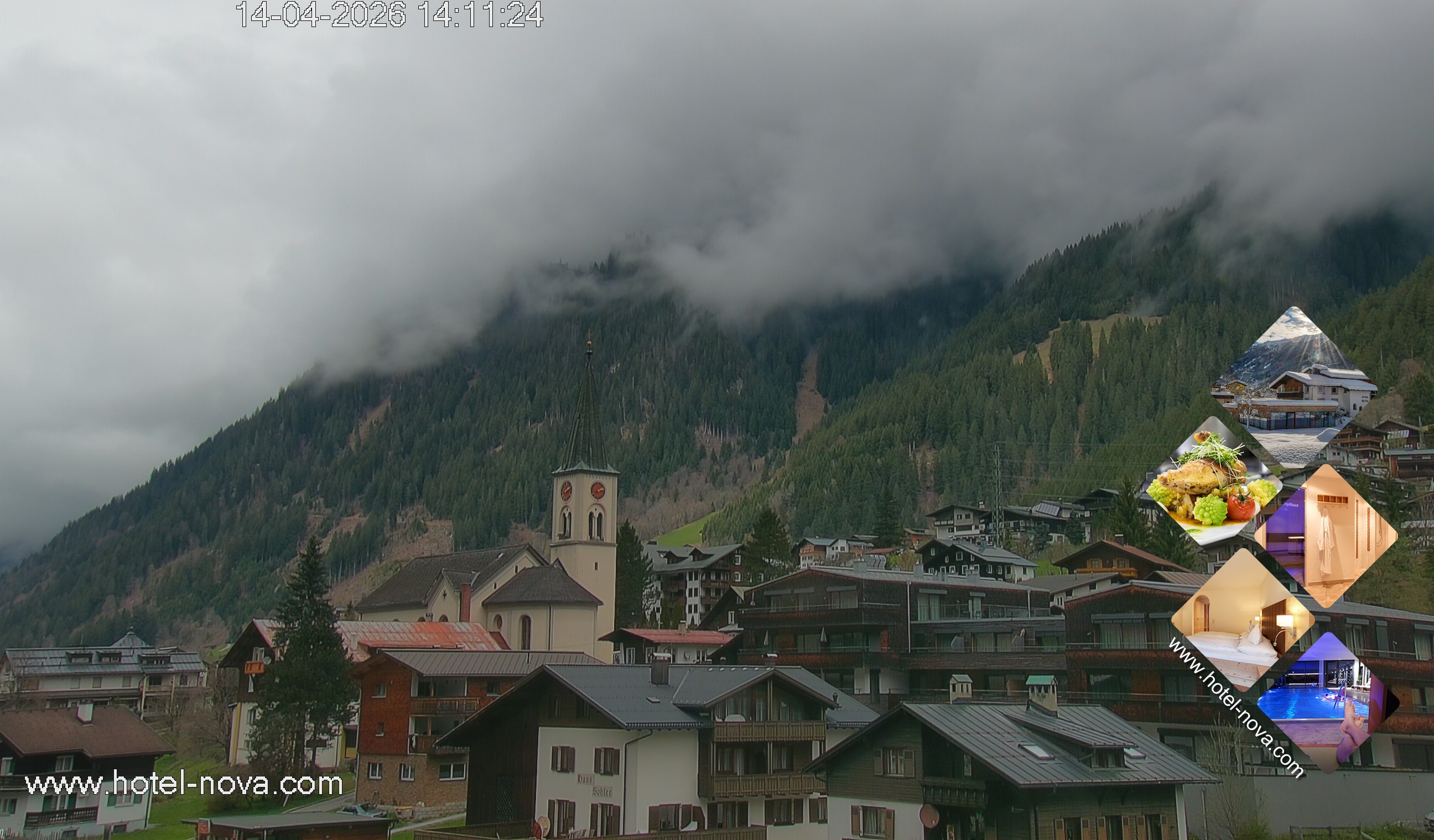 Archiv Foto Webcam Gaschurn Ortszentrum