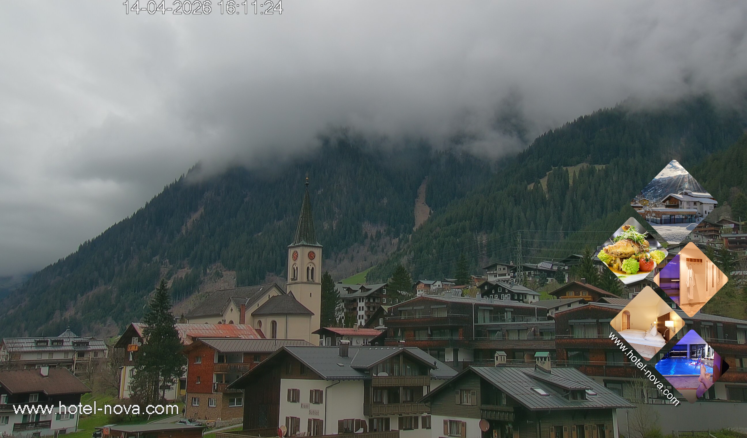 Archiv Foto Webcam Gaschurn Ortszentrum