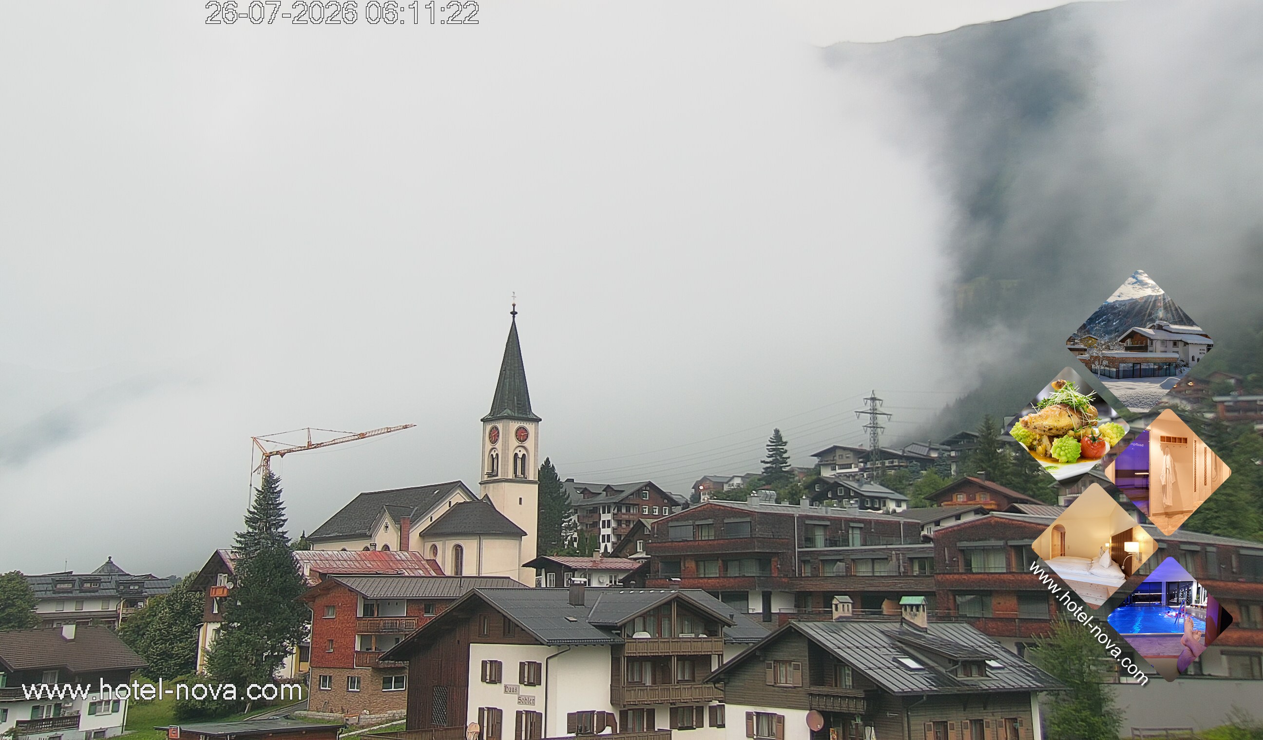Archiv Foto Webcam Gaschurn Ortszentrum