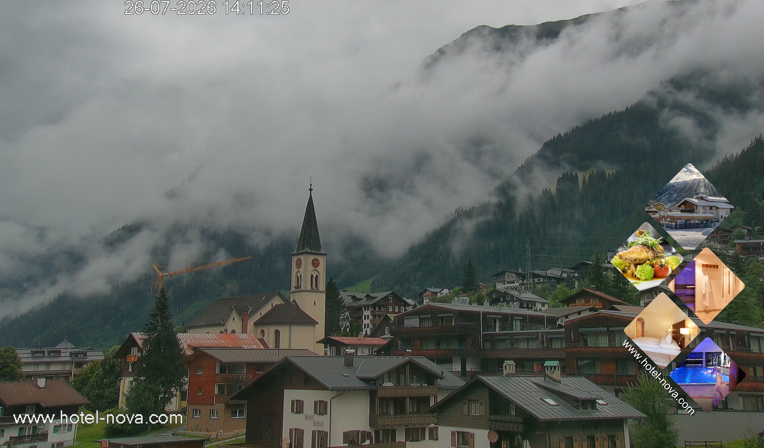 Archiv Foto Webcam Gaschurn Ortszentrum