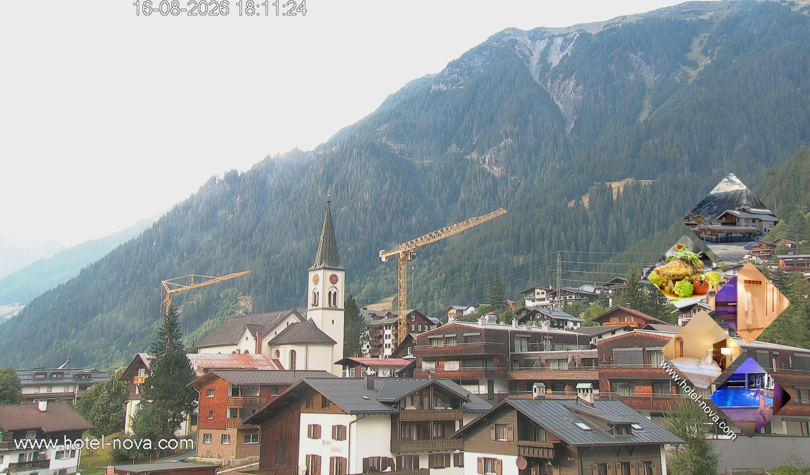 Archiv Foto Webcam Gaschurn Ortszentrum