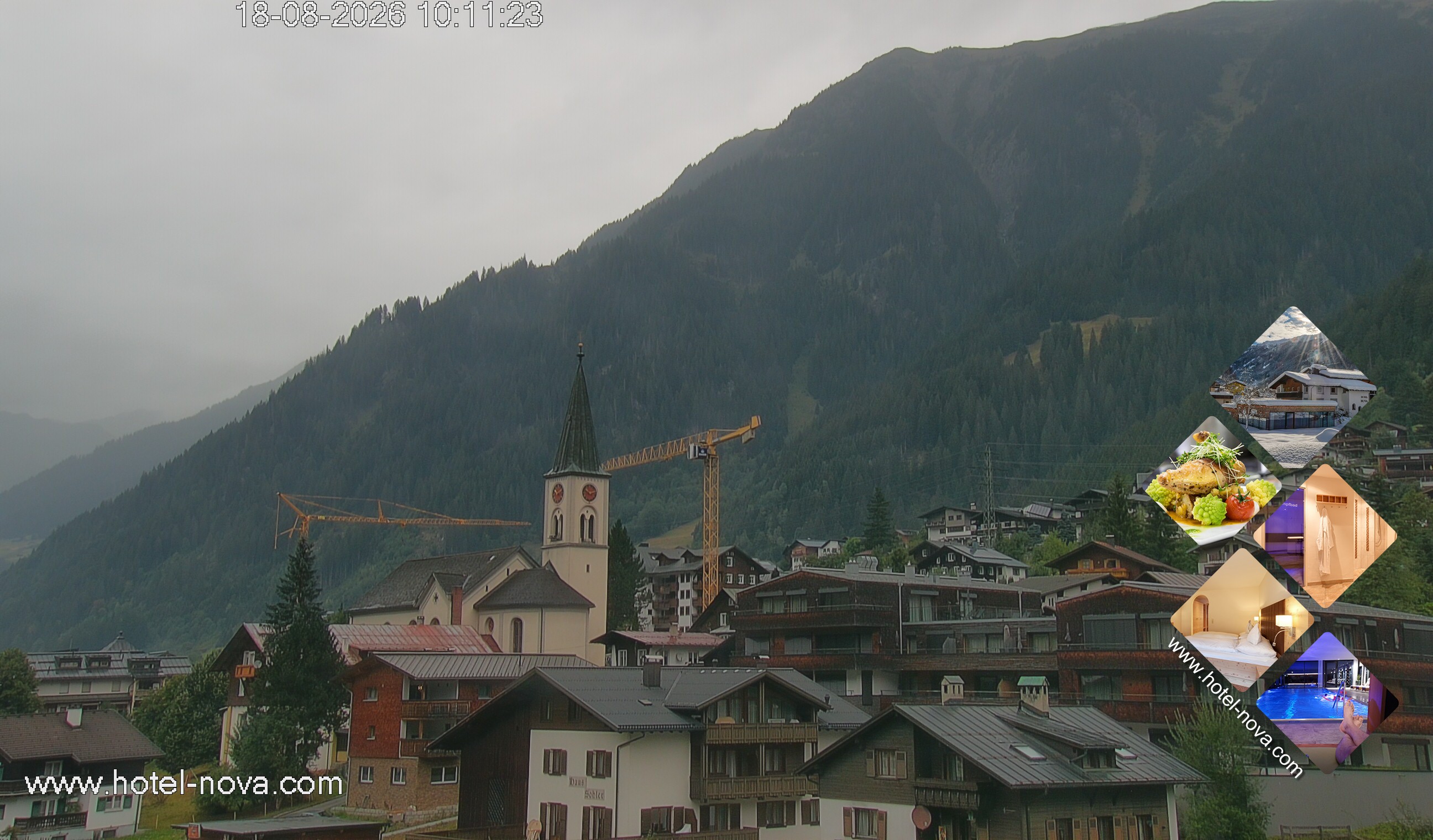 Archiv Foto Webcam Gaschurn Ortszentrum