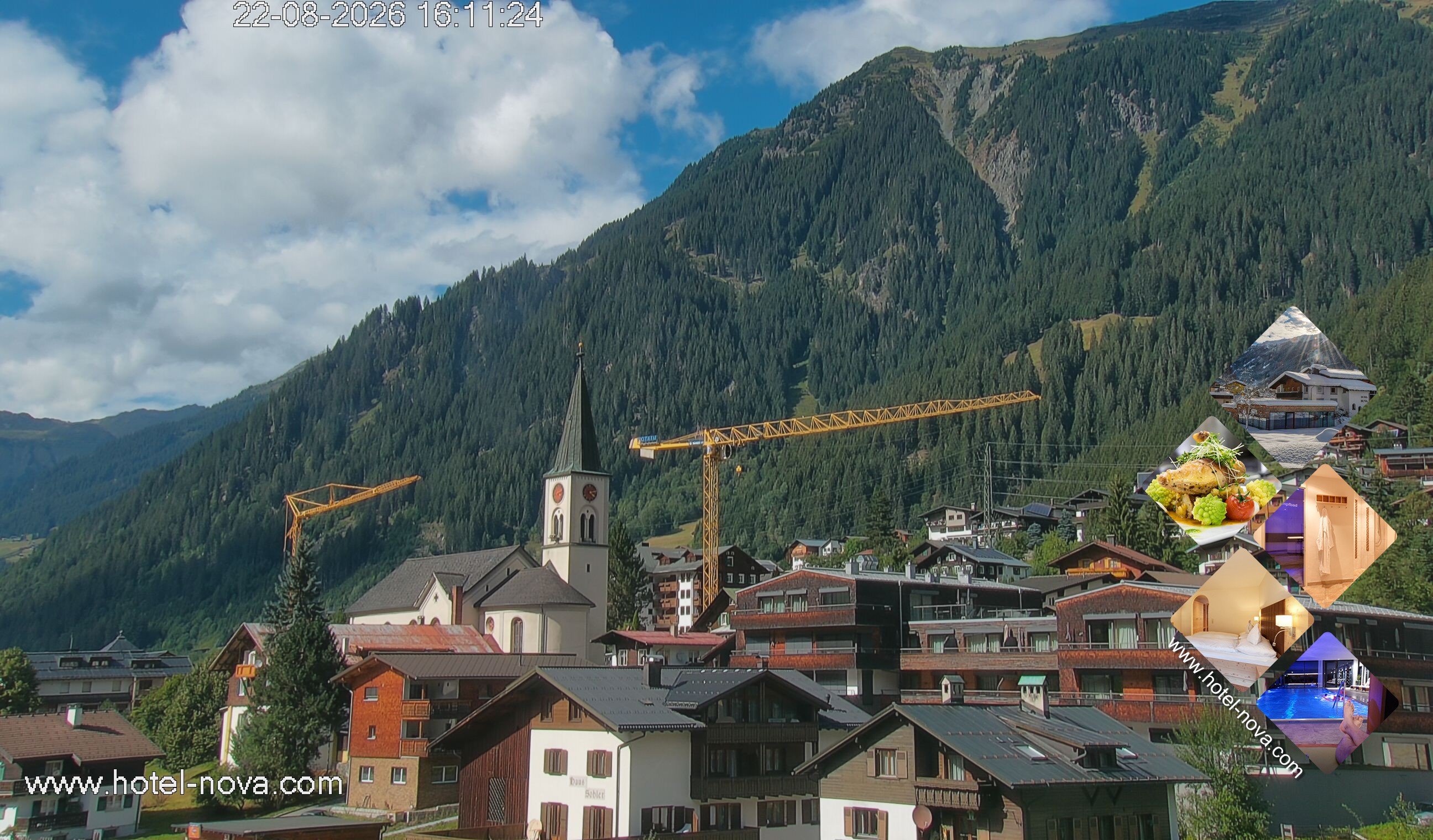 Archiv Foto Webcam Gaschurn Ortszentrum