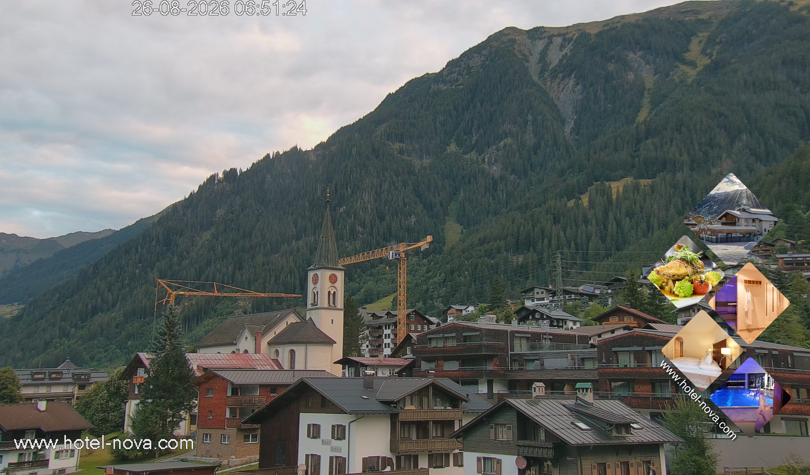 Archiv Foto Webcam Gaschurn Ortszentrum