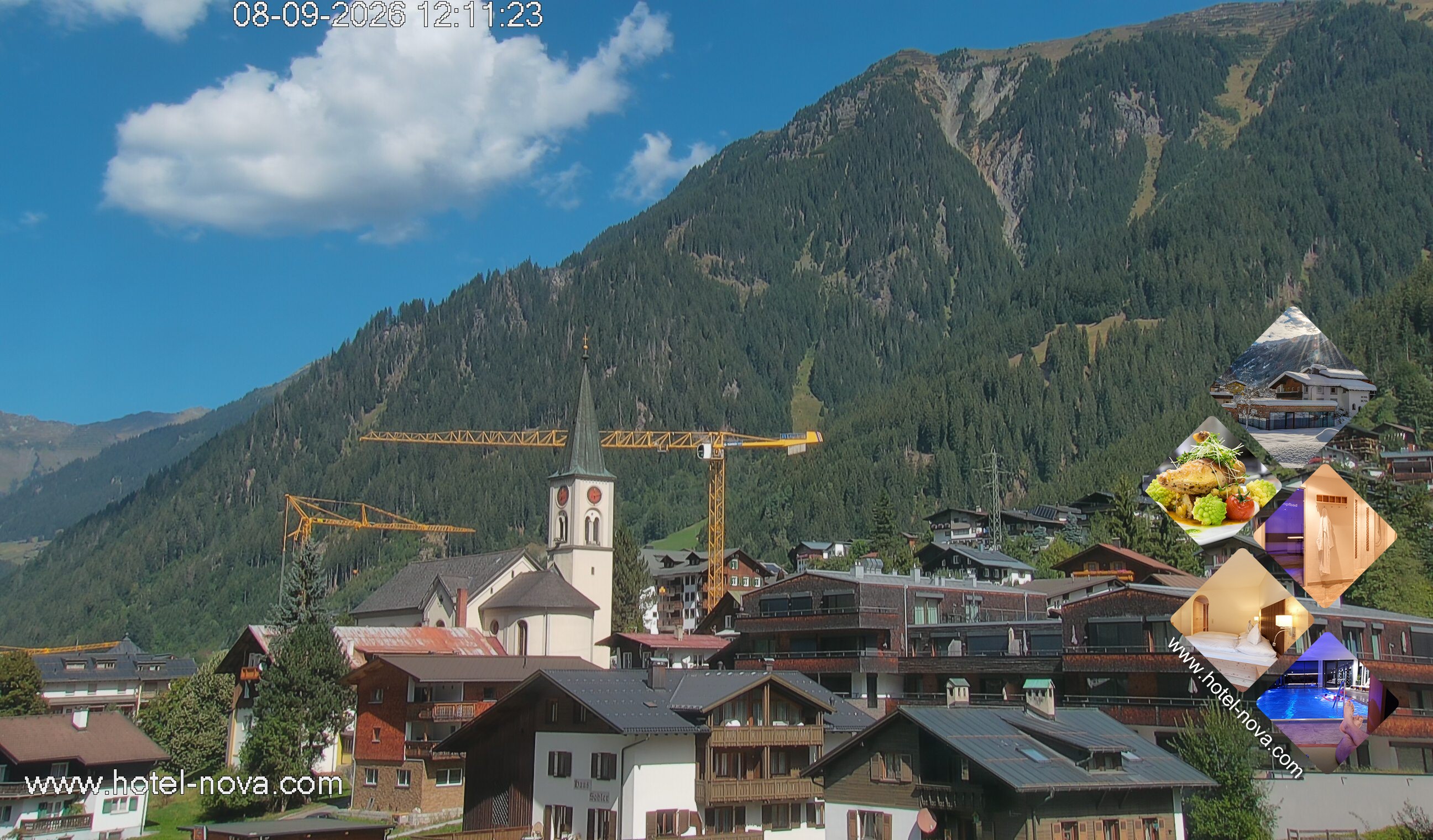 Archiv Foto Webcam Gaschurn Ortszentrum