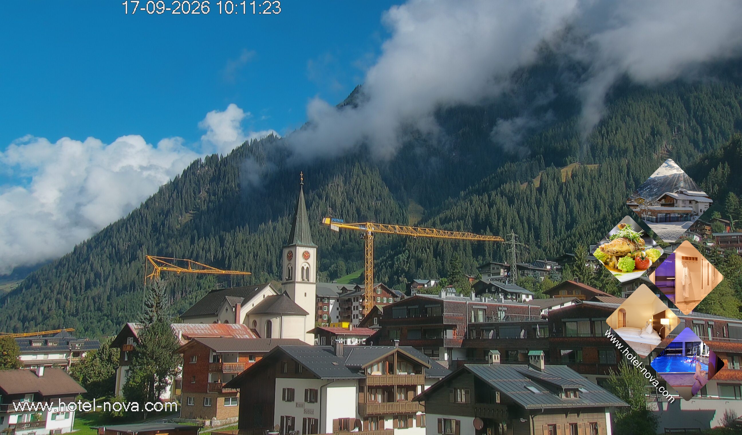 Archiv Foto Webcam Gaschurn Ortszentrum