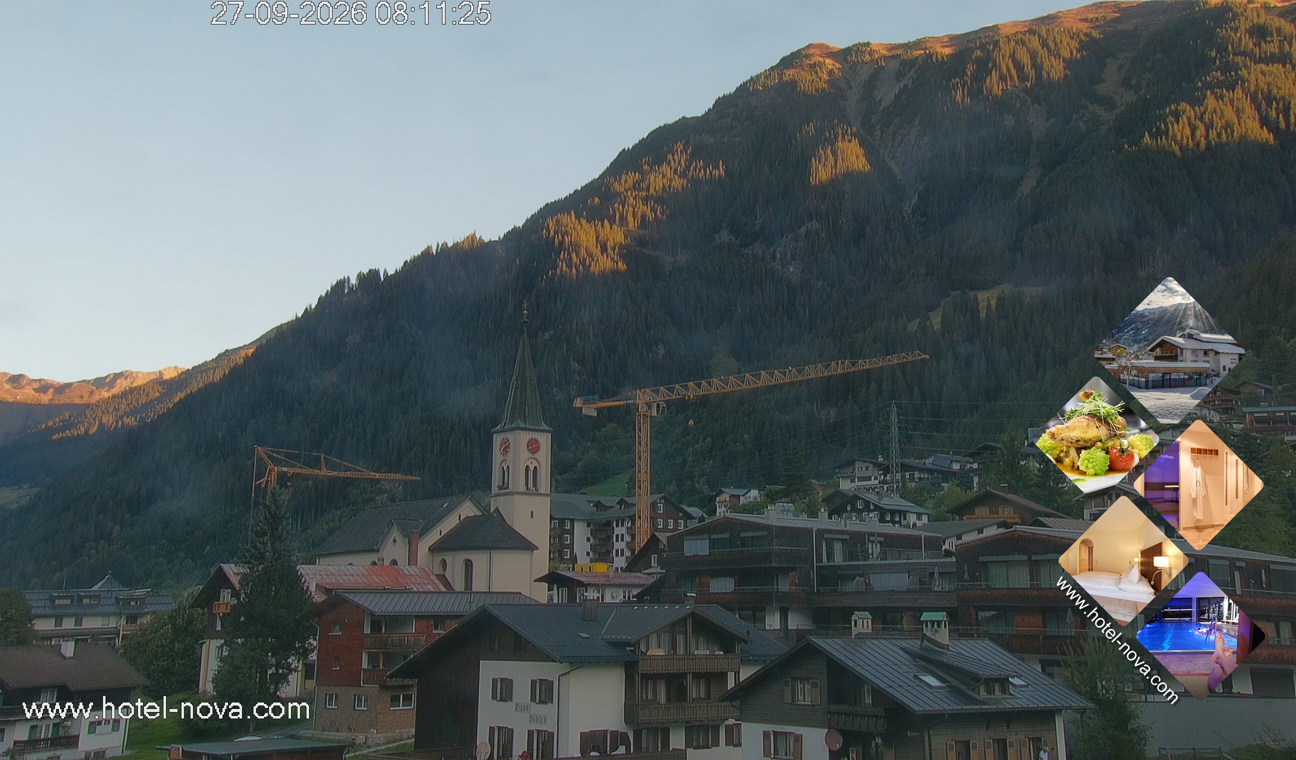 Archiv Foto Webcam Gaschurn Ortszentrum