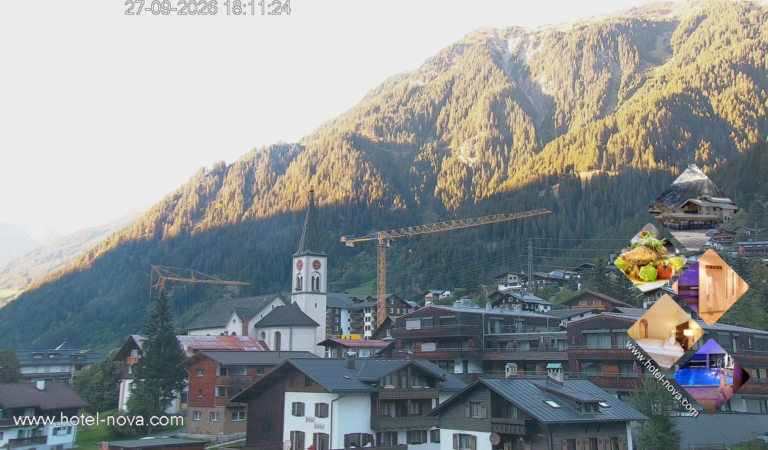 Archiv Foto Webcam Gaschurn Ortszentrum