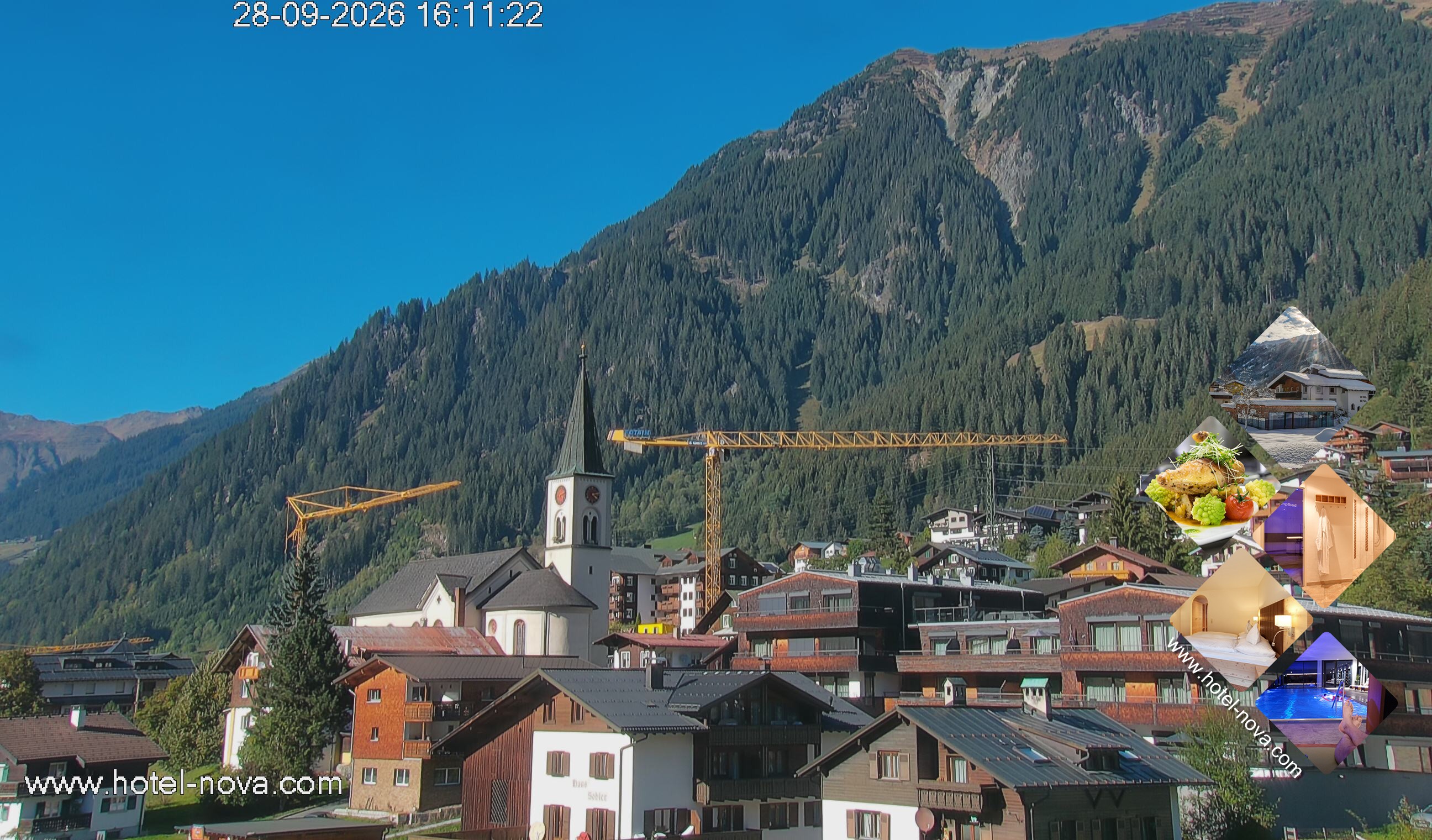 Archiv Foto Webcam Gaschurn Ortszentrum