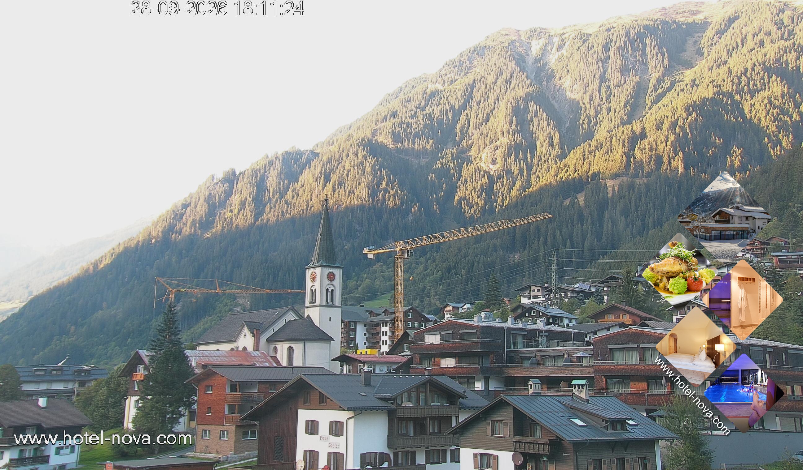 Archiv Foto Webcam Gaschurn Ortszentrum