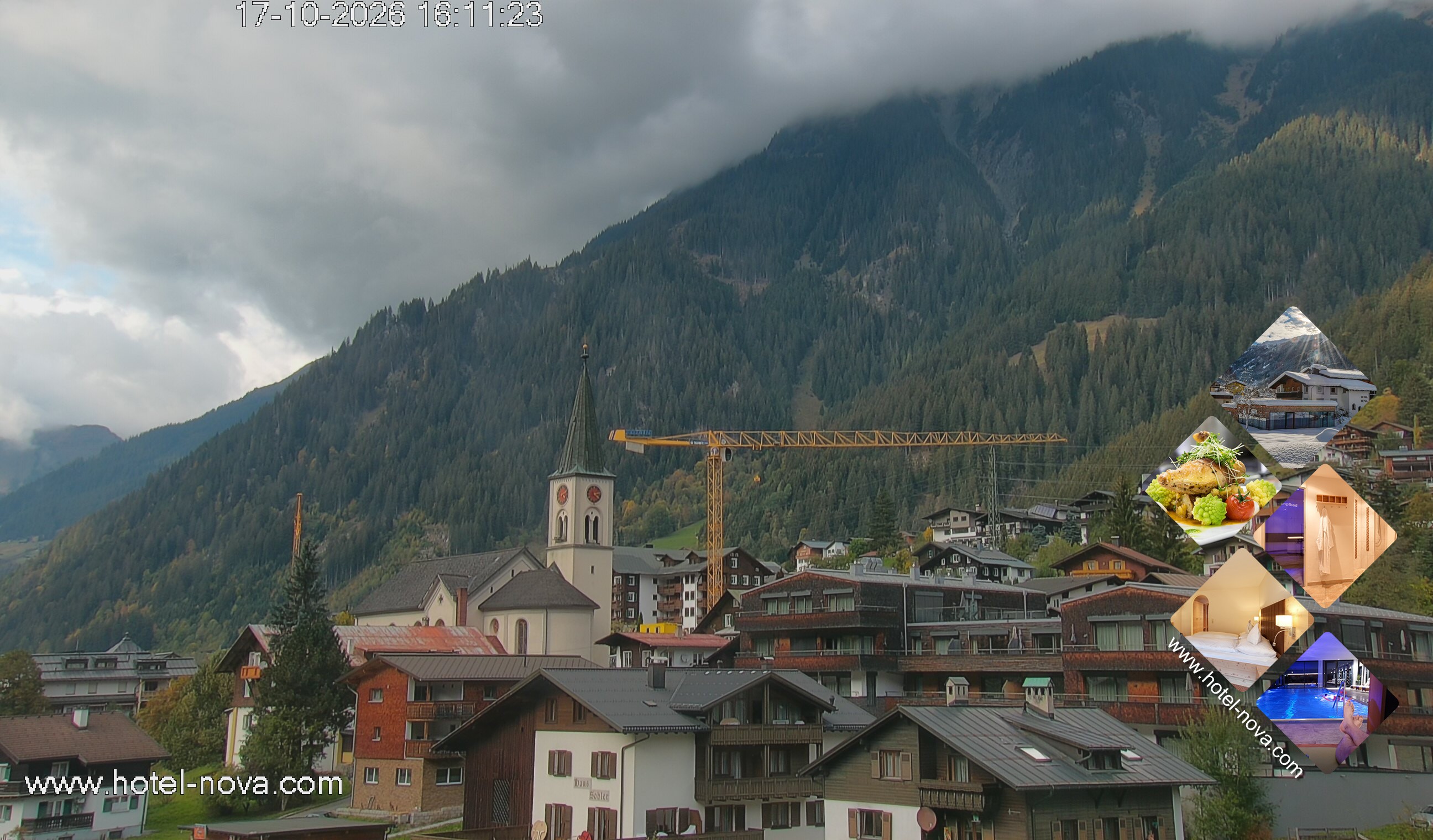 Archiv Foto Webcam Gaschurn Ortszentrum