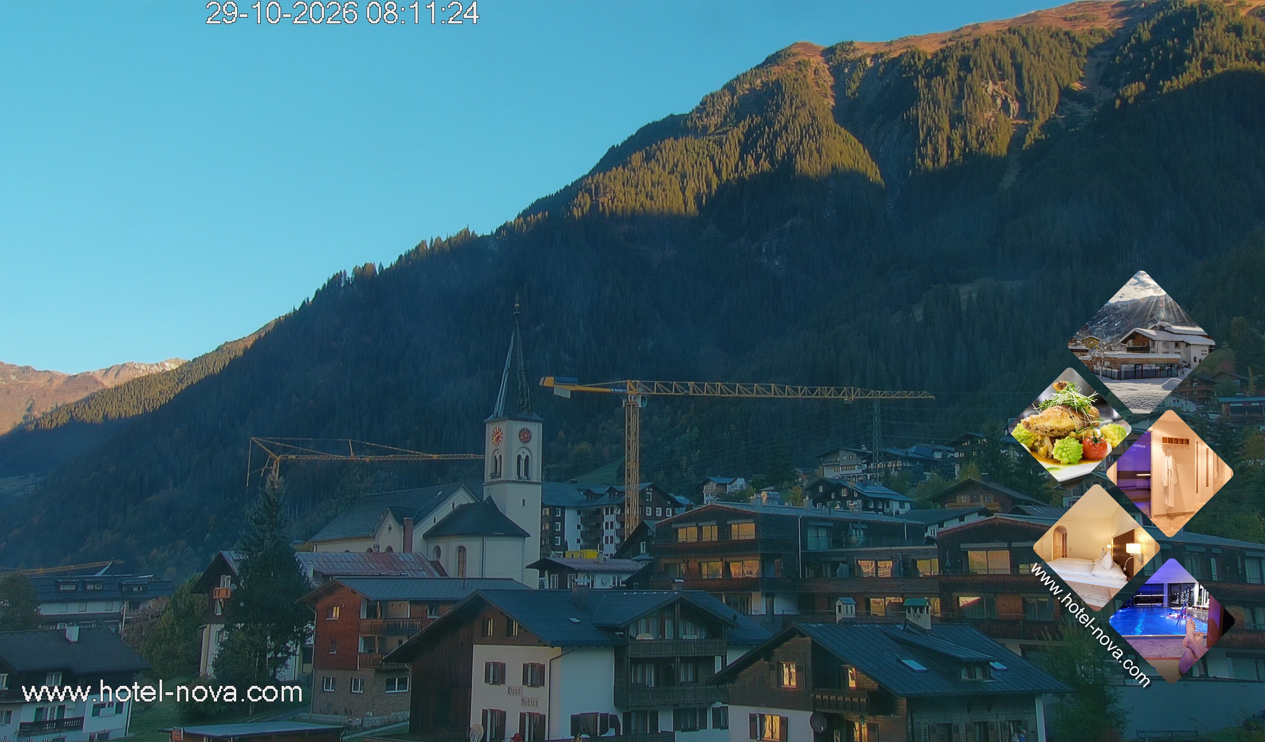 Archiv Foto Webcam Gaschurn Ortszentrum