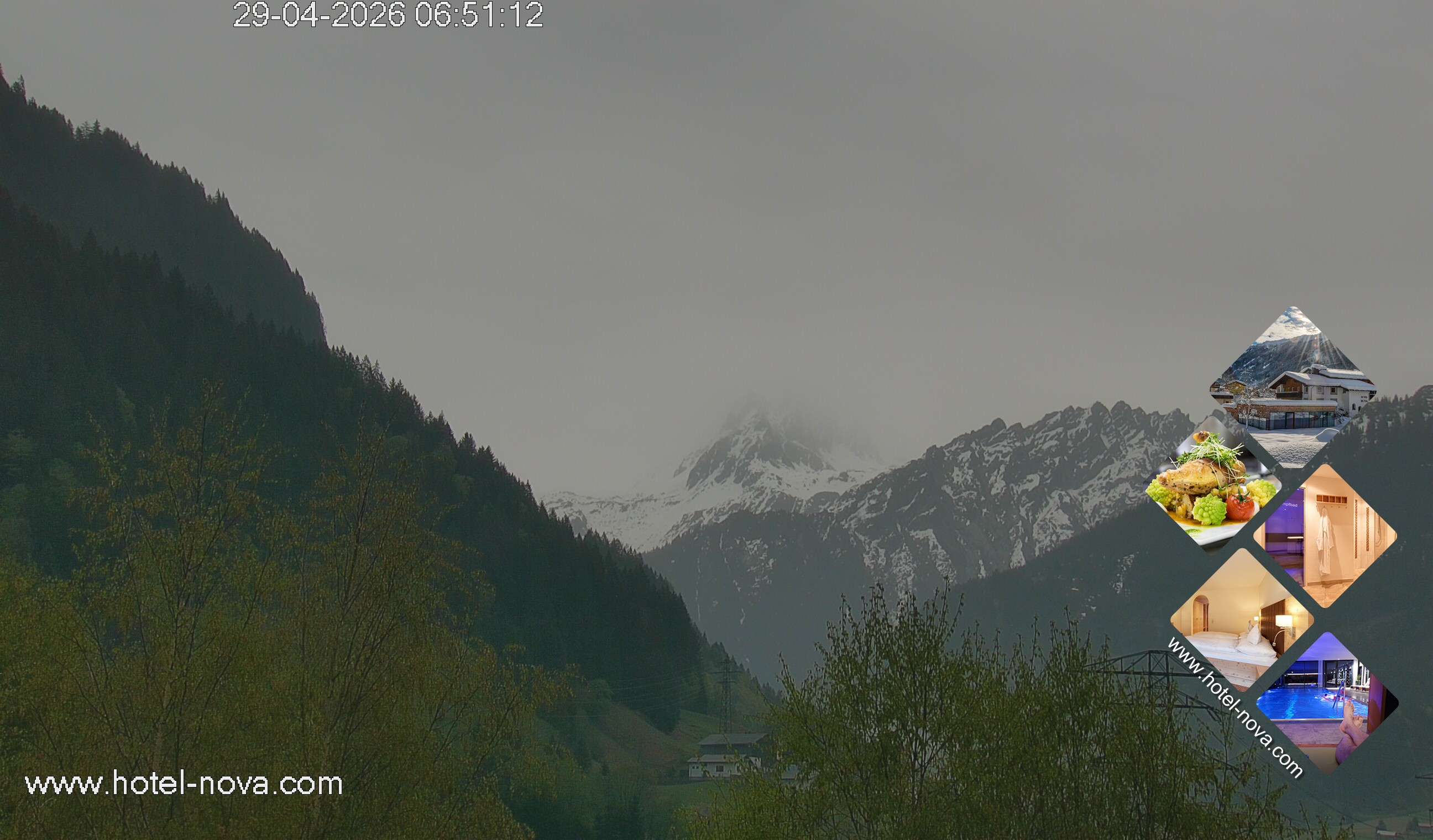 Archived image Webcam Valülla, Hotel Nova