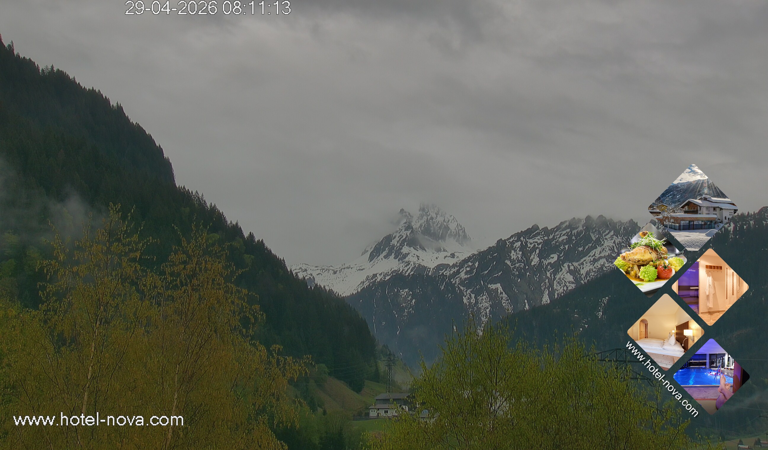 Archived image Webcam Valülla, Hotel Nova