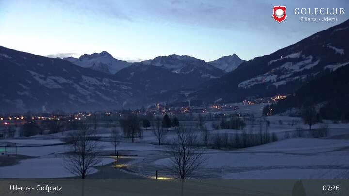 Archiv Foto Webcam Golfplatz in Uderns