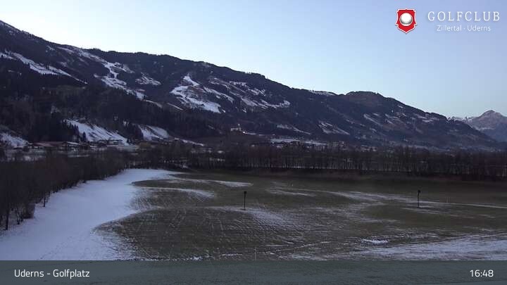 Archiv Foto Webcam Golfplatz in Uderns