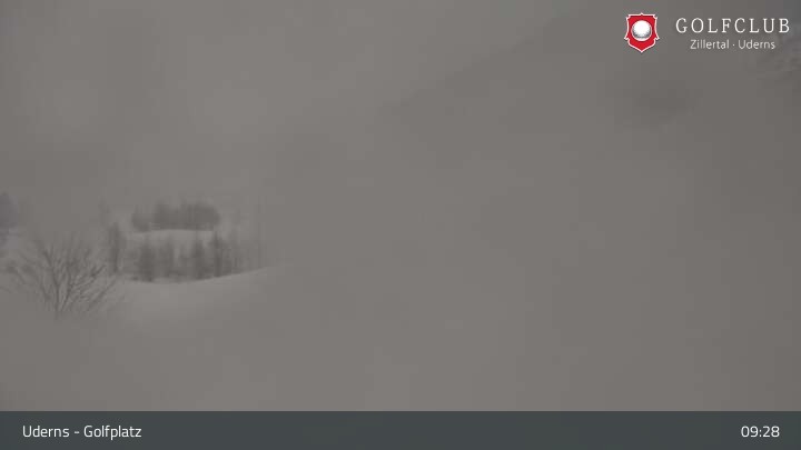 Archived image Webcam Golf Course in Uderns