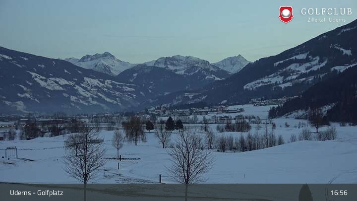 Archiv Foto Webcam Golfplatz in Uderns
