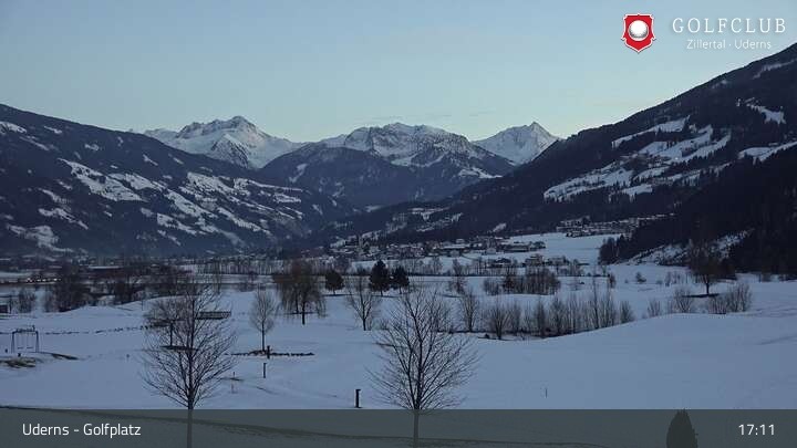 Archiv Foto Webcam Golfplatz in Uderns