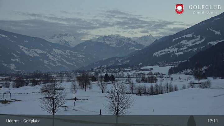 Archiv Foto Webcam Golfplatz in Uderns