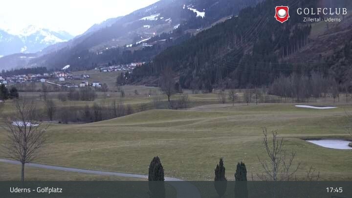 Archiv Foto Webcam Golfplatz in Uderns
