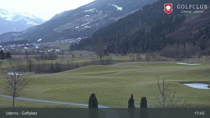 Archiv Foto Webcam Golfplatz in Uderns
