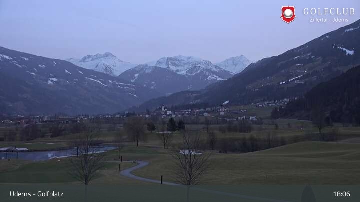 Archiv Foto Webcam Golfplatz in Uderns