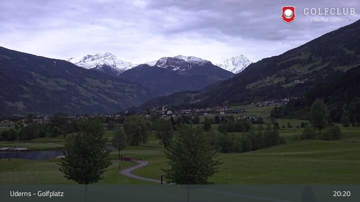 Archiv Foto Webcam Golfplatz in Uderns