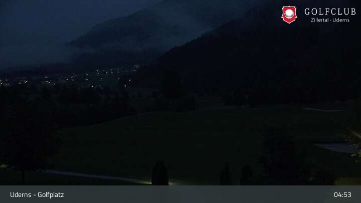 Archived image Webcam Golf Course in Uderns