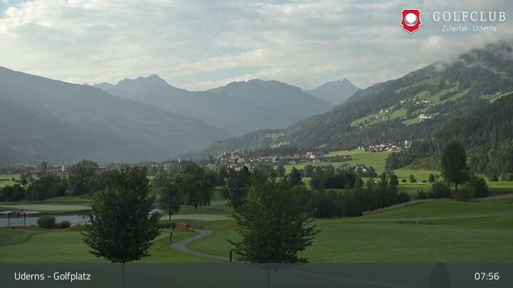 Archived image Webcam Golf Course in Uderns