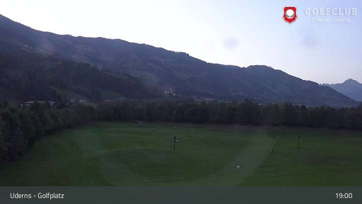 Archiv Foto Webcam Golfplatz in Uderns