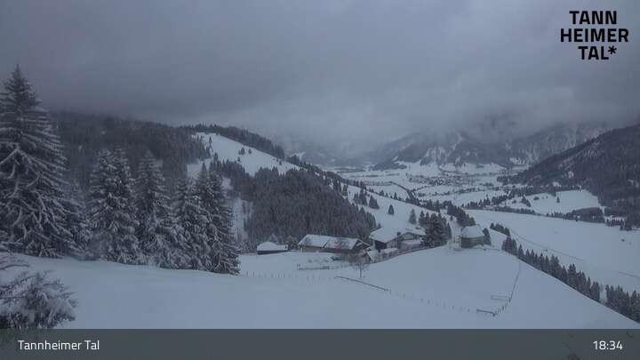 Archived image Webcam Zöblen Tannheim Valley