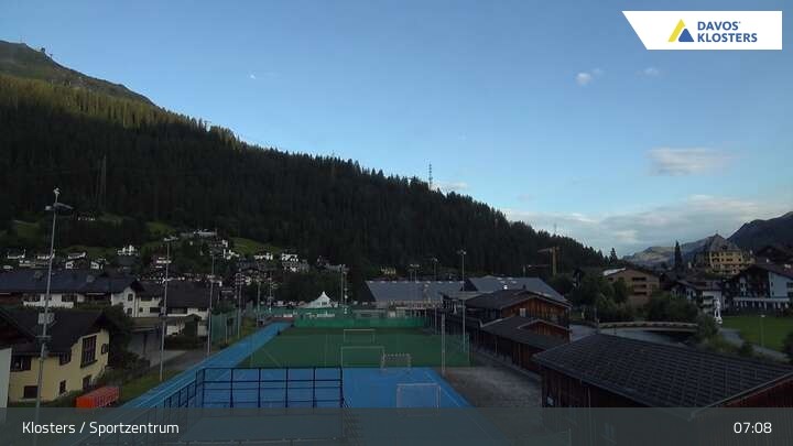 Archiv Foto Webcam Sportzentrum in Klosters