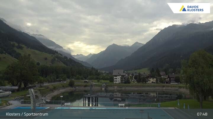 Archiv Foto Webcam Sportzentrum in Klosters