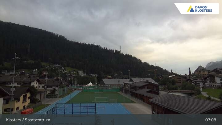 Archived image Webcam Klosters: Sports center